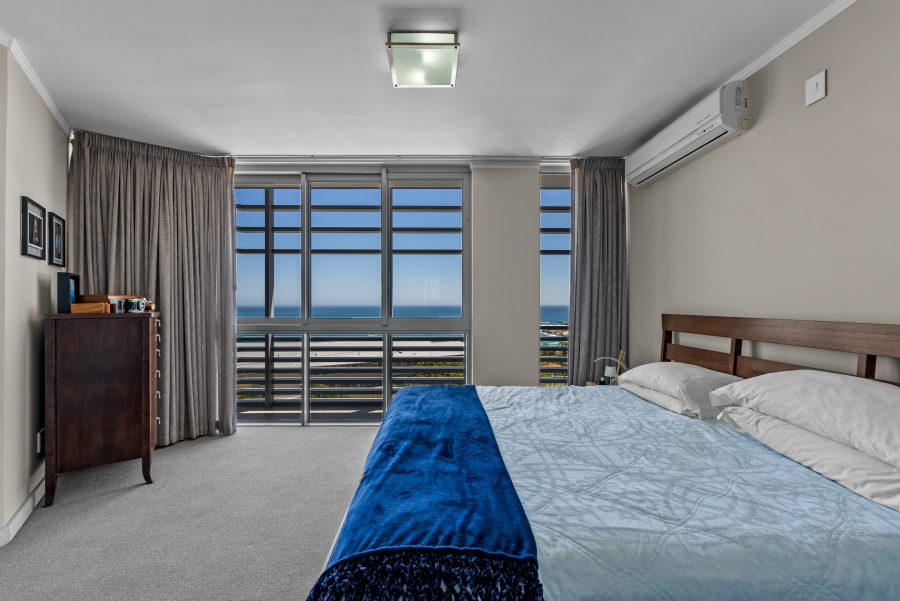 2 Bedroom Property for Sale in Camps Bay Western Cape